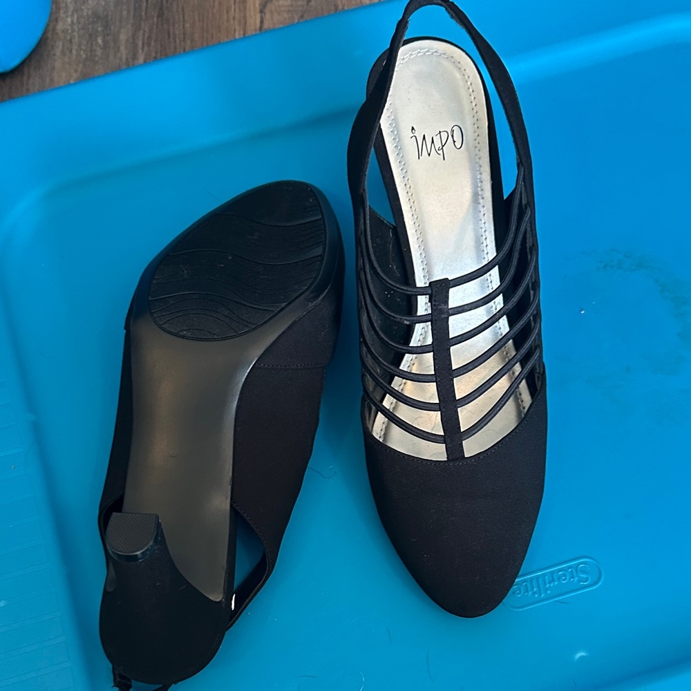 Impo Women's Black Multi-Strap Heels